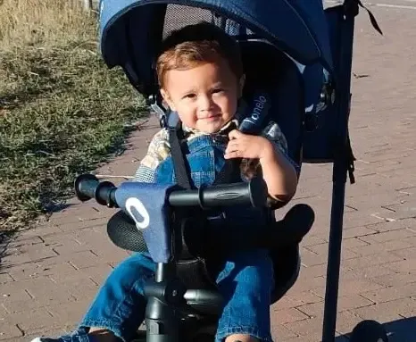 Foto de Ibai en triciclo